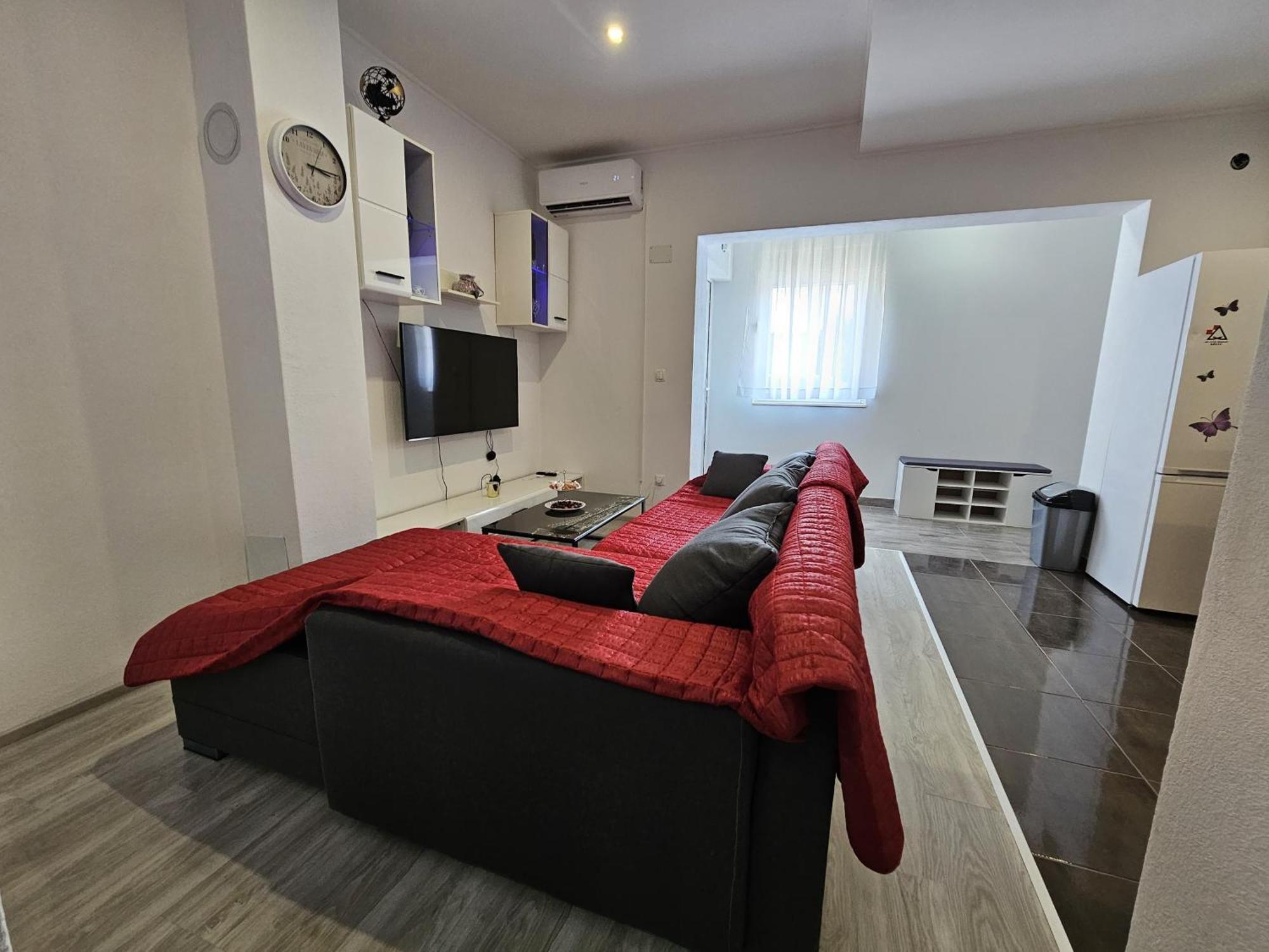 Modern Apartment Nikola In A Quiet Area Kaštel Stari Extérieur photo