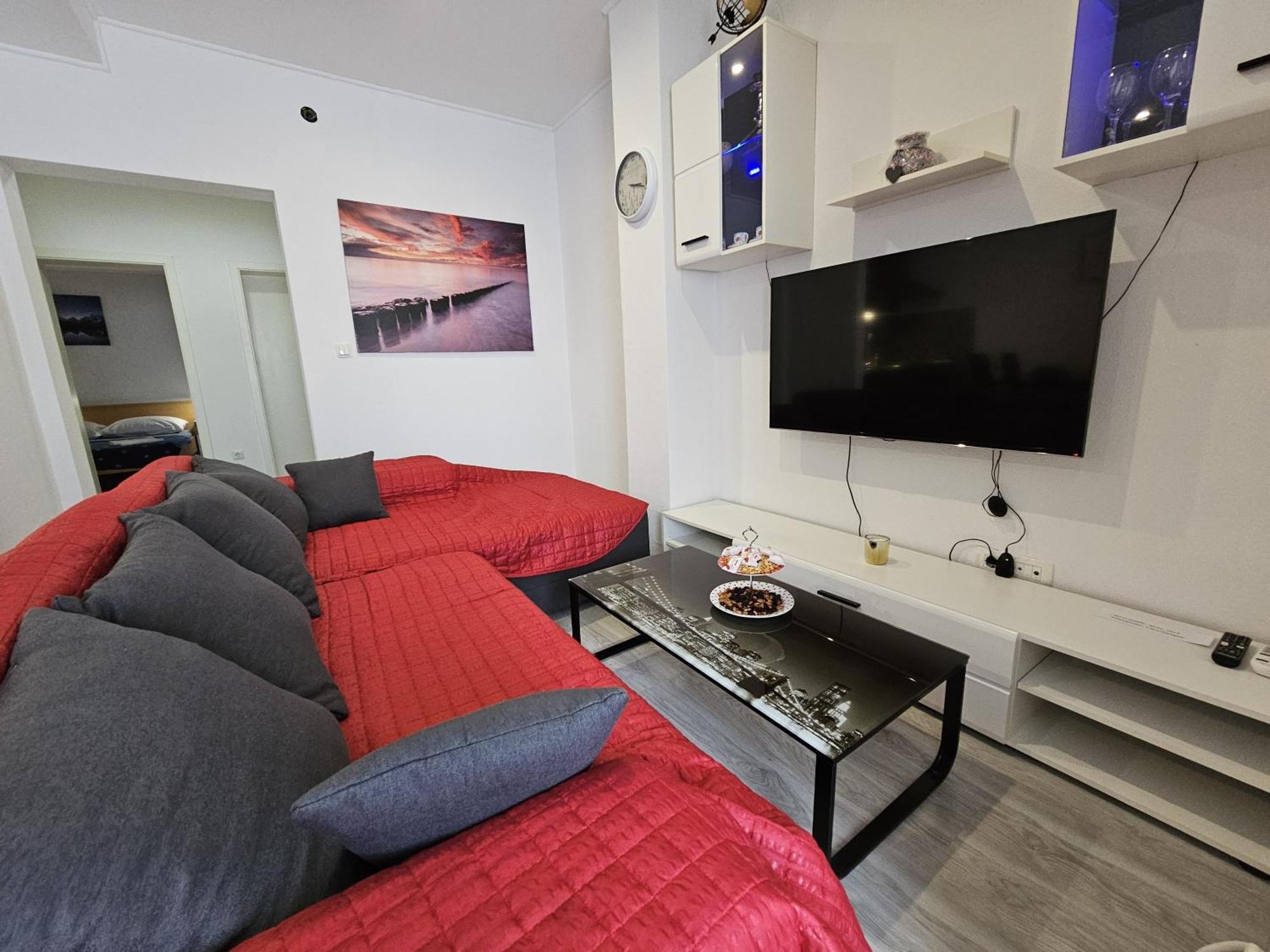 Modern Apartment Nikola In A Quiet Area Kaštel Stari Extérieur photo
