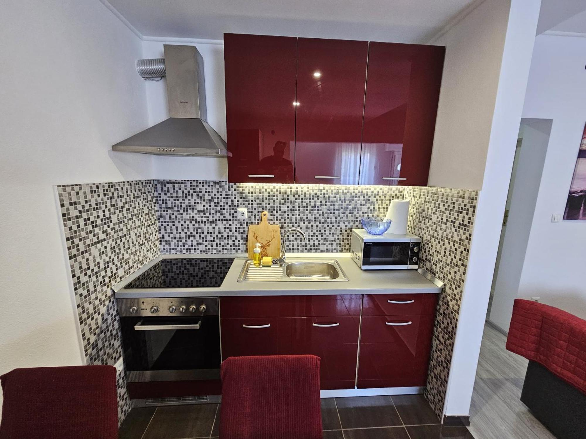 Modern Apartment Nikola In A Quiet Area Kaštel Stari Extérieur photo